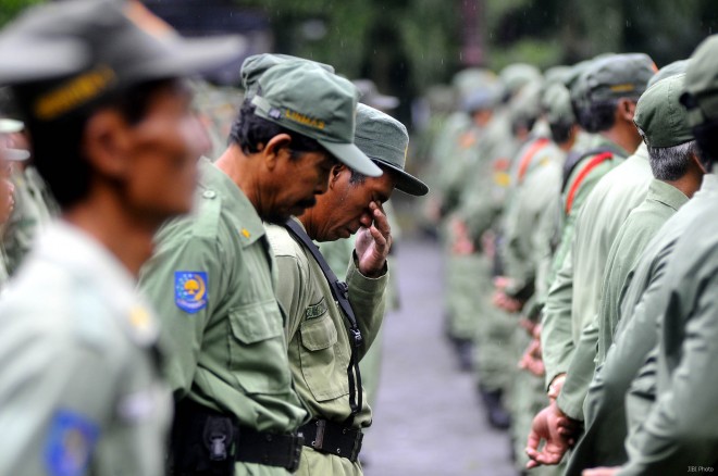 Miris, TKS Linmas Satpol PP di Bangko tak terima gaji.